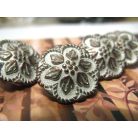 Kerek virágmintás fémgomb - 16 mm - bronz patina