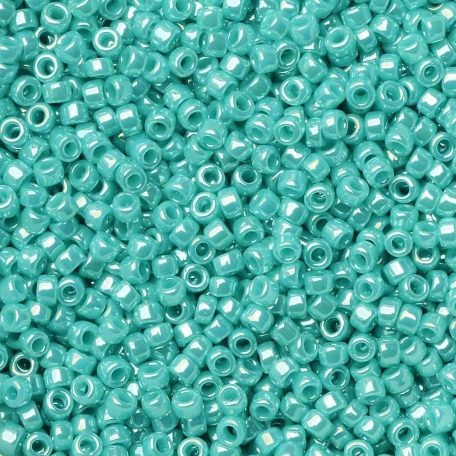 Toho15/0 - Opaque Lustered Turquoise - #132 - 5 gr