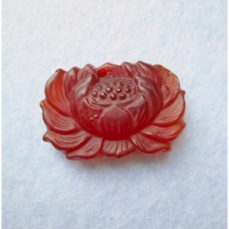 Faragott lótusz kaboson - 30*20 mm - fúrt (karneol)