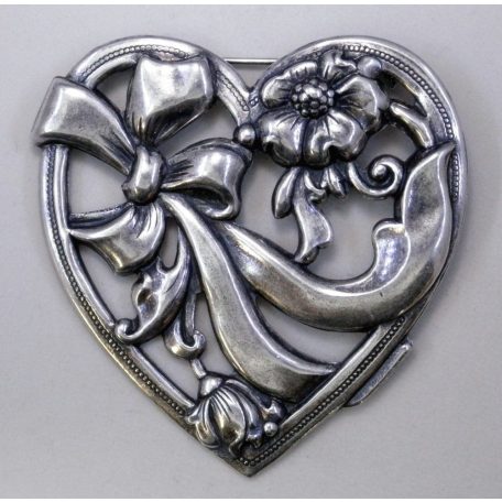 Ezüst virágos szív medál - 36x36 mm - platinum