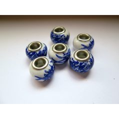 Porcelán gyöngy -  kék bambuszlevél mintával - 14x10 mm