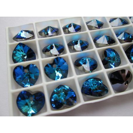 Swarovski Kristály szív - 10 mm - bermuda blue - 6228