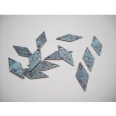 Vörösréz rombusz  - szürke patina - 18*8 mm