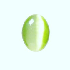 Macskaszem kaboson - 25x18 mm - almazöld