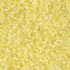   Delica 11/0 -  DB0232 - Lined Crystal Pale Yellow Luster - 5 gr