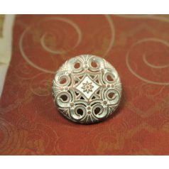 Antique finish metal button 