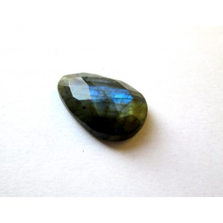 Labradorit kaboson 24x16 mm -  fazettált csepp - F17