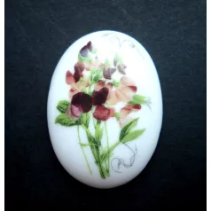 Porcelán kaboson - 40*30 mm - borsóvirág