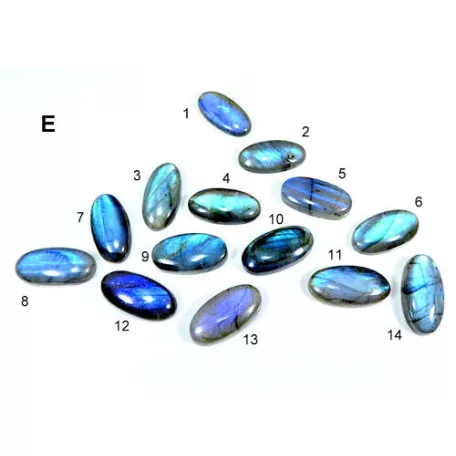 Labradorit kaboson 24x12 mm ovális (E1-14)
