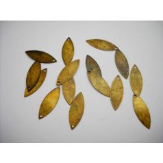 Sárgaréz szilvamag fityegő - 20*7 mm