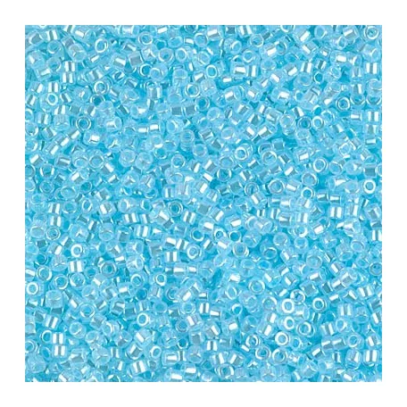 Delica 11/0 -  DB0239 - Lined Crystal Lt. Aquamarine - 5 gr