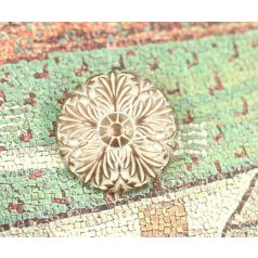 Antique finish metal button 