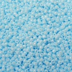 Toho 11/0 - #124 -  Opaque lustered pale blue - 10 gr