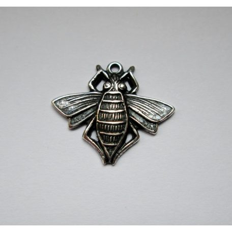 Bee - antique silver - 19*18 mm